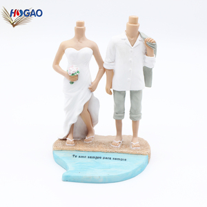 Statuetta in resina europea torta nuziale in ritorno regali di san valentino souvenir di nozze - Product Image 5