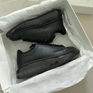 รองเท้าผ้าใบหนังแท้สีดำแบบยูนิเซ็กซ์ พื้นหนาแบบมีแผ่นรองรับอากาศแบบโปร่งใส พร้อมเชือกผูก สำหรับใส่เดินแบบลำลอง - Product Image 2