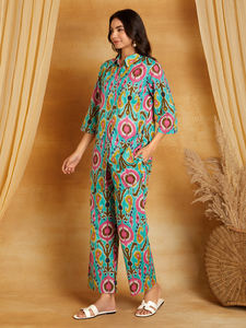 Nouvelle tenue ethnique pour femmes en matériaux recyclés, imprimé floral, avec cordons, pour les occasions de fête, saison d'automne, fournisseur indien - Product Image 4