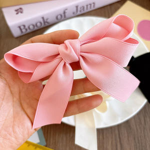 กิ๊บติดผมผ้าโบว์หวานหรู 8 ซม. สีพื้น และเครื่องประดับสำหรับงานปาร์ตี้ ริบบิ้นสำหรับเด็กผู้หญิง ผูกผมหางม้า <span class=keywords><strong>MIYU</strong></span> - Product Image 3