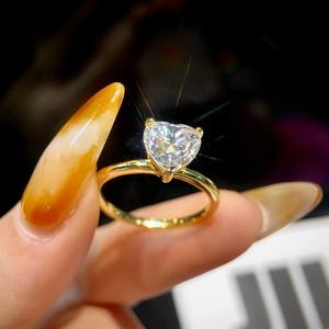 थोक लैब लार्वा बनाम 1 2ct मोइससानाइट सगाई, डायमंड हार्ट कट रिंग 925 स्टर्लिंग चांदी 18k सोने की महिला शादी के अच्छे गहने - Product Image 1