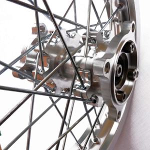 Rines de Motocicleta <span class=keywords><strong>Pit</strong></span> <span class=keywords><strong>Bike</strong></span> con Buje de Aleación CNC de 12, 14, 16, 17 y 19 Pulgadas, Rines de Aleación 7075 en Venta - Product Image 5