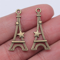 Breloque Tour Eiffel Étoilée 30x13mm en Alliage de Zinc Argent Vieilli pour Souvenirs de Voyage à Paris