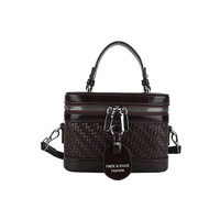 Nouveau Sac Carré Compact 2026 pour Femme – Sac à Main Tendance Haut de Gamme pour le Commerce International – Sac à Bandoulière Élégant et Chic pour Femme