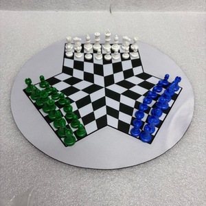 Set di <span class=keywords><strong>Scacchi</strong></span> Pieghevole di Lusso per <span class=keywords><strong>3</strong></span> Giocatori, Gioco di <span class=keywords><strong>Scacchi</strong></span> per 4 Persone, per Bambini, Adulti e Divertimento in Famiglia - Product Image 4