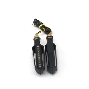 Autodragons 12V Clignotants Séquentiels Universels pour Moto, Feux de Jour (DRL) 12 LED, Feux Stop et Clignotants Ambre - Product Image 3