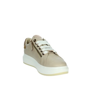 Sneakers basse K-10502 da donna scarpe sportive Casual in stile coreano leggere morbide stile da passeggio bianco con funzione illuminata - Product Image 5