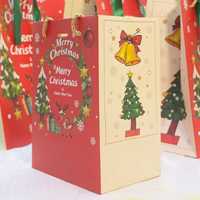 Sacs en papier cadeau de Noël avec nœud en ruban vert, emballages pour cadeaux de fêtes de Noël, sacs fourre-tout pour cadeaux de fête et offres de cadeaux