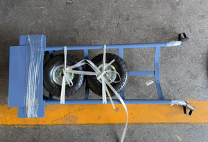 150 किलोग्राम क्षमता के बोरे ट्रक फोल्डिंग ट्रॉली हैंड कार्ट पैकिंग जिसमें ओएम निर्माण से गोदाम के उपयोग के लिए सुरक्षात्मक हैंडल के साथ बॉक्स में - Product Image 5