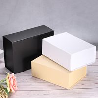 Boîte d'emballage en carton rigide magnétique noir étanche haut de gamme portable facile à assembler pour bougie de savon faite à la main