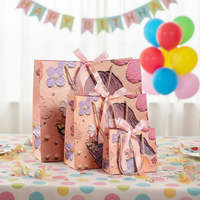 Sacs cadeaux en papier multicolores personnalisables de haute qualité avec poignées en ruban pour bougies, cadeaux de Noël, fêtes d'anniversaire et artisanat