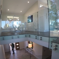CBMmart – Colonne de fixation en acier inoxydable pour balustrade d'escalier et main courante en verre, idéale pour villas modernes, avec garantie de 5 ans