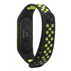 Accessoires <span class=keywords><strong>Mi</strong></span> <span class=keywords><strong>Band</strong></span> <span class=keywords><strong>3</strong></span> & 4 <span class=keywords><strong>Bracelet</strong></span> en silicone pour sport intelligent avec caoutchouc Xiao <span class=keywords><strong>Mi</strong></span> <span class=keywords><strong>Band</strong></span> <span class=keywords><strong>3</strong></span> & 4 - Product Image 2