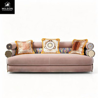 Italienisches Luxus Retro Samt Dreisitzer-Sofa Hochwertige Wohnzimmermöbel für Hotel und Villa
