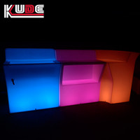 Vente chaude Comptoir de bar portable à LED avec réservoir d'eau Comptoir de bar mobile éclairé à LED pour discothèque Mariage Fête