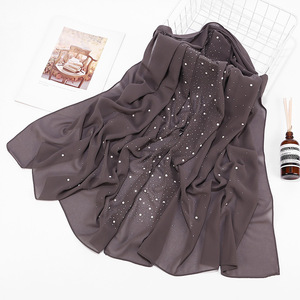 Hijab en mousseline de soie orné de strass et de perles du Zhejiang pour femmes musulmanes, à porter au quotidien, respirant et léger - Product Image 5