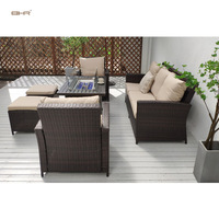 Ensemble de canapé de jardin en rotin tressé moderne BHR à trois places avec table foyer pour usage extérieur en cour