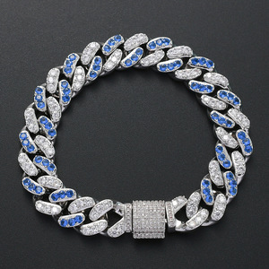 Bracciale Cubano Iced Out 12mm con Zirconi Blu e Bianchi, Placcato Rame, Stile Hip Hop Miami, Unisex, Gioiello Moda Street Messicana, Regalo - Product Image 5