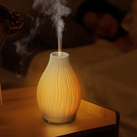 Humidificateur d'Huile Essentielle à Ultrasons Diffuseur d'Huile Aroma Vase Forme Résine 80ml Diffuseur d'Air de Parfum Alimenté par USB pour Bureau à Domicile