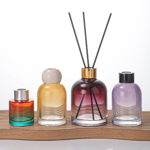 Bán Buôn <span class=keywords><strong>50Ml</strong></span> 100Ml 150Ml 200Ml Trang Trí Rỗng Màu Thủy Tinh Reed Khuếch Tán Chai Cho Hương Thơm Chất Lỏng Nước Hoa Bao Bì - Product Image 1