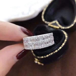 Bagues de fiançailles et de mariage Xinfly personnalisées en or pur 18 carats avec diamants naturels double rangée 1,0 ct, gages acceptés - Product Image 4