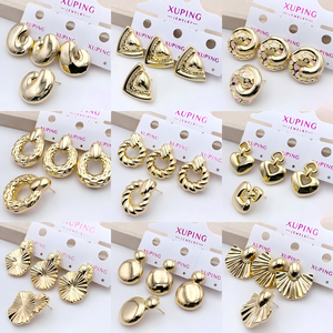 Colección de Aretes <span class=keywords><strong>XUPING</strong></span> en Color Oro de 14K, <span class=keywords><strong>Material</strong></span> ABS, Antidesvanecimiento, Hipoalergénicos, Elegantes, Accesorios para Orejas de Mujer, Suministro al por Mayor - Product Image 1
