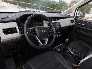 Minibus Wuling d'<span class=keywords><strong>occasion</strong></span> 1.5T Turbo Manuel <span class=keywords><strong>Essence</strong></span> Prix bas Haute qualité Grand <span class=keywords><strong>espace</strong></span> <span class=keywords><strong>4</strong></span> places Volant à gauche Fabriqué en Chine - Product Image 4