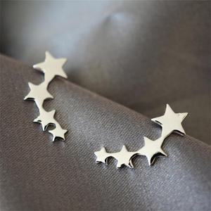 Pendientes de Estrella en Oro Blanco E2064, Joyería Fina Minimalista Unisex, Par - Product Image 4