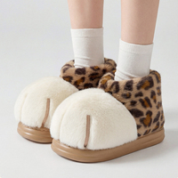 Chaussons en peluche pour femmes, motif patte de chat, bottes hautes en coton, imprimé léopard, chaussures d'intérieur moelleuses avec semelle extérieure antidérapante en EVA