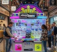 Vente directe usine : Machine à monnayeur commerciale attrayante, à double joueur, à monnayeur, avec système de capture de prix en métal, pour la récompense de prix.