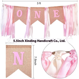 Set dekorasi dinding pesta ulang tahun, Set pita dekorasi dinding ulang tahun pertama anak perempuan gradien merah muda Termasuk kursi makan dan bendera goni - Product Image 3