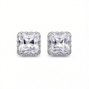 Pendientes Diane de Plata 925 con Cristales, Engaste Geométrico, Clásicos para Uso Diario de Mujer - Product Image 1