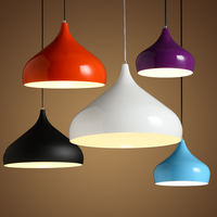 Lustre moderne LED multicolore créatif et simple de style nordique pour la maison, café, bar, lampe en fer avec support E27