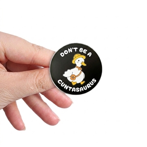 1 pieza Precio al por mayor Pins <span class=keywords><strong>de</strong></span> solapa personalizados con impresión UV plateados, con citas inspiradoras <span class=keywords><strong>de</strong></span> dibujos animados, Año Nuevo Chino, Amor - Product Image 1