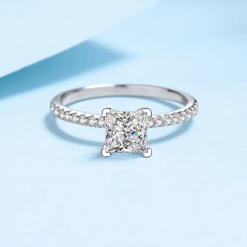 18 Karat Gold Diamantring 2 Karat Princess Cut Solitaire Diamantring Verlobung ringe für Frauen