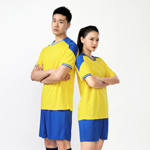 ชุดเสื้อฟุตบอลแบบสั่งตัดตามแบบได้ชุดฟุตบอลสำหรับทีมเสื้อฟุตบอลกันรอยซึม - Product Image 1