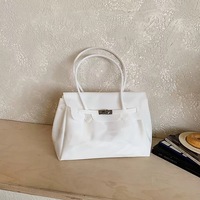 Sac fourre-tout de plage décontracté en gelée grande capacité, best-seller été 2026, avec fermeture à fermoir, pour femme, usage quotidien, directement de l'usine