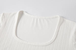 T-Shirt à manches courtes coupe ajustée pour femmes haut nouveau Style nombril exposé couleur unie élastique large bord cou respirant tricoté tissu - Product Image 4