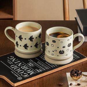 Mug à café en porcelaine blanche de style japonais vintage, fait main, en poterie brute, résistant aux hautes températures, compatible micro-ondes - Product Image 4
