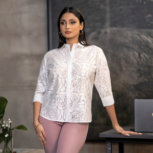 Top de Jacquard Blanco de Lujo, Versátil, Casual y Premium, Bordado, Suave y Transpirable, para Mujer, Uso por Temporada - Product Image 6