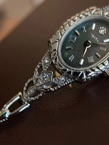 <span class=keywords><strong>Bracelet</strong></span> pour femme en or, nouvelle montre pour femme 2025, montre vintage personnalisée de luxe, accessoires de fête faits à la main - Product Image 5