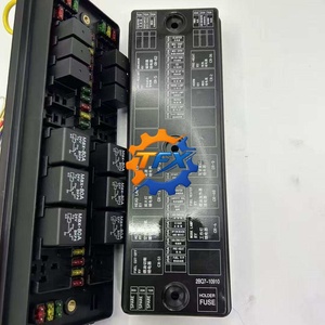 กล่องฟิวส์ กล่องรีเลย์ฟิวส์ แผงฟิวส์ไฟฟ้า สำหรับอะไหล่รถขุด R140LC-9 R160LC-9 R210LC-9 R220LC-9 รุ่น 21Q7-10920 - Product Image 2