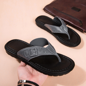 Las sandalias de playa tipo chanclas de talla grande más vendidas para hombre en el verano de 2026 son las nuevas para uso diario. - Product Image 6