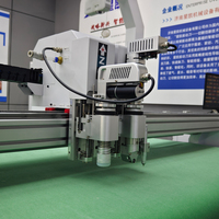 Machine de découpe automatique de tapis CNC à commande PLC, moteur haute puissance pour gazon artificiel/tapis en fibres, tapis de sol en PP - Haute vitesse
