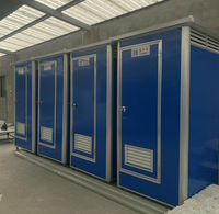Toilette portative publique extérieure pratique Cabine mobile préfabriquée Salle de bains Structure en acier Panneau sandwich Matériau du conteneur