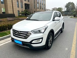 ปี 2015 สำหรับซานตาเฟ่ 2.0T GLS 2WD รุ่นสมาร์ท เอดิชั่น |   รถเอสยูวีสีดำหนังแท้ เกียร์ออ<span class=keywords><strong>โต้</strong></span> 5 ที่นั่ง รุ่น R17 |   พวงมาลัยซ้ายมือ ใช้ในรถยนต์ที่มีอยู่ในสต็อ<span class=keywords><strong>ก</strong></span> - Product Image 1