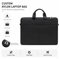 Sac pour ordinateur portable en nylon personnalisé de 15 pouces, résistant à l'eau, sacoche d'affaires avec poignée et bandoulière, fabricant OEM ODM