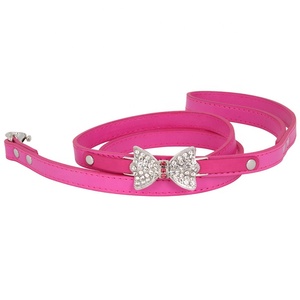 Collar de perro de cuero PU pequeño de lujo, nudo de lazo de diamantes de imitación plateados, patrón de Animal sólido suave, correa para mascotas de algodón ABS - Product Image 2