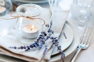 เทียนพาราฟินดูไบ พิมพ์โลโก้ได้ ราคาถูก รับผลิตแบรนด์ส่วนตัว น้ำหนัก 12 กรัม ติดไฟได้นาน 4 ชั่วโมง เทียนทีไลท์สีขาว - Product Image 3