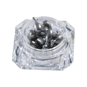 Sérum Visage en Capsules Anti-Âge Éclaircissant Effet Bonne Mine Marque Blanche OEM avec Acide Hyaluronique et Acide Tranexamique Formule Liquide - Product Image 1